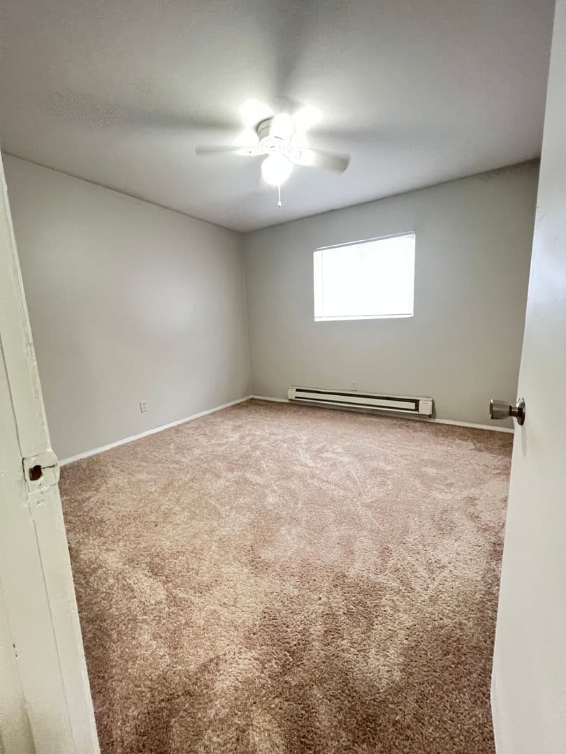 Marietta Apartment: 218 Walthall Avenue SE