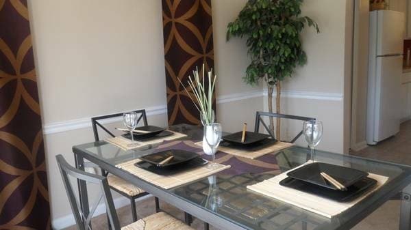 Marietta Apartment: 218 Walthall Avenue SE