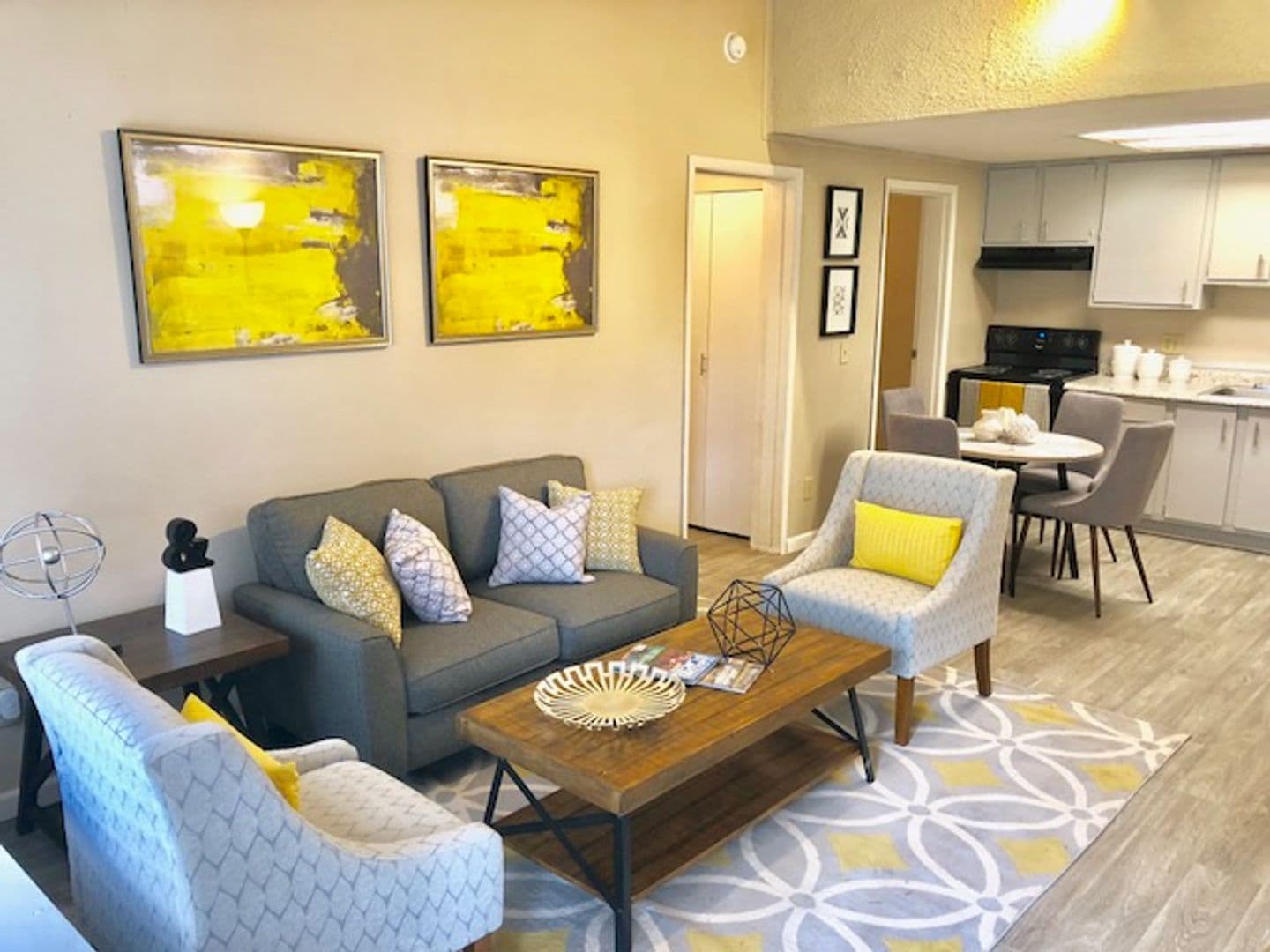 Buford Apartment: 100 Hartford Run NE