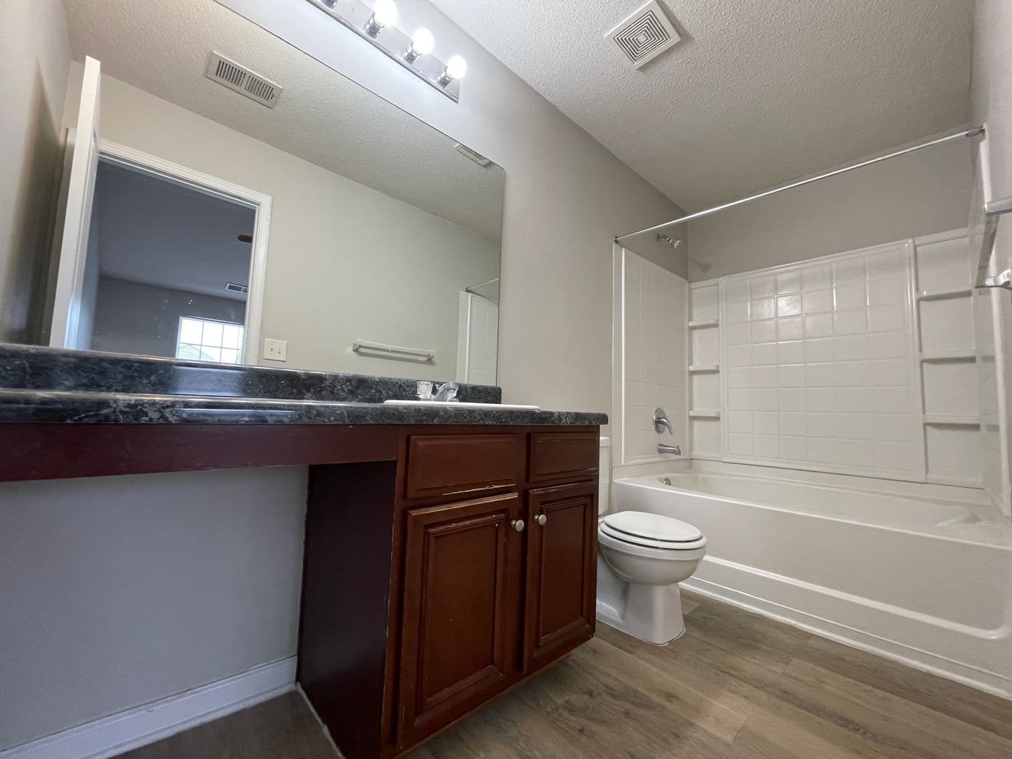 College Park House: 2316 Bigwood Trail