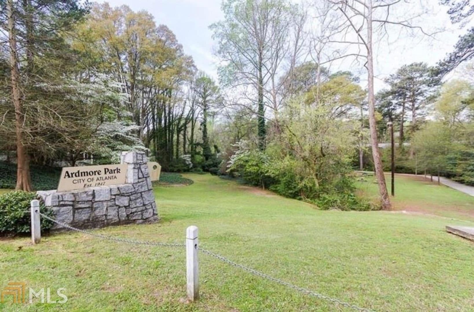 Atlanta Apartment: 112 Ardmore Place