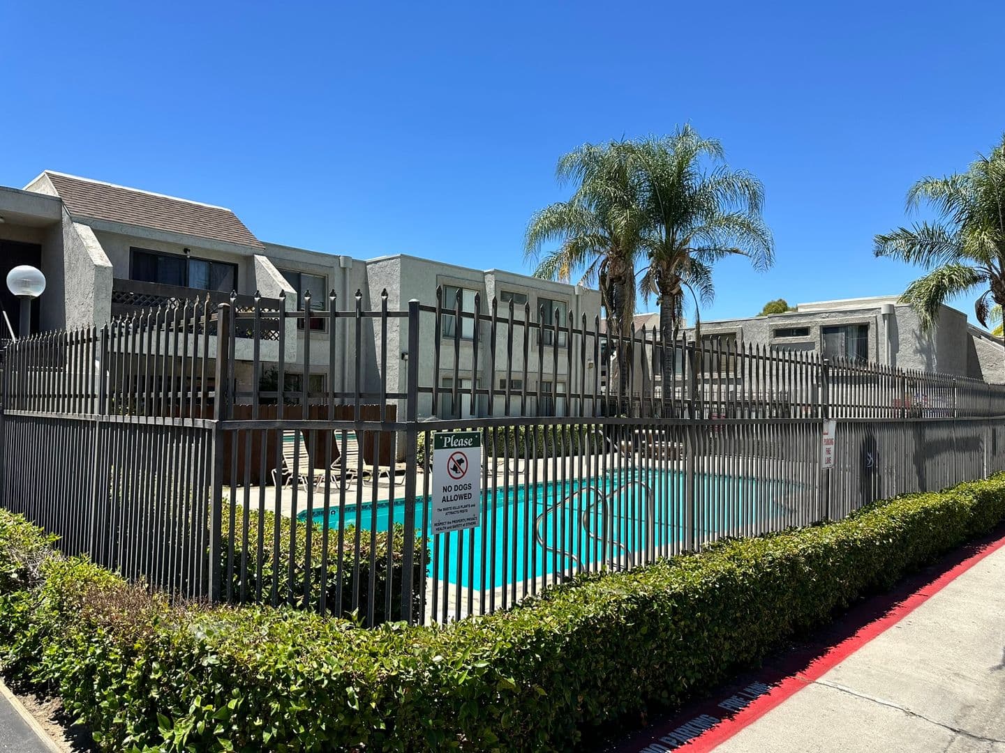 Highland Condo: 2266 Denair Ave #113