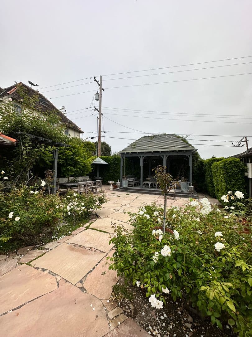 Oceanside House: 2028 S Pacific St.