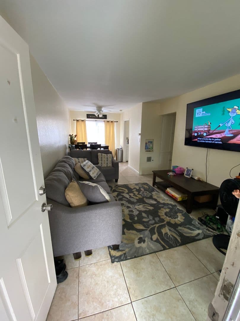 San Diego House: 3713 Birch St.