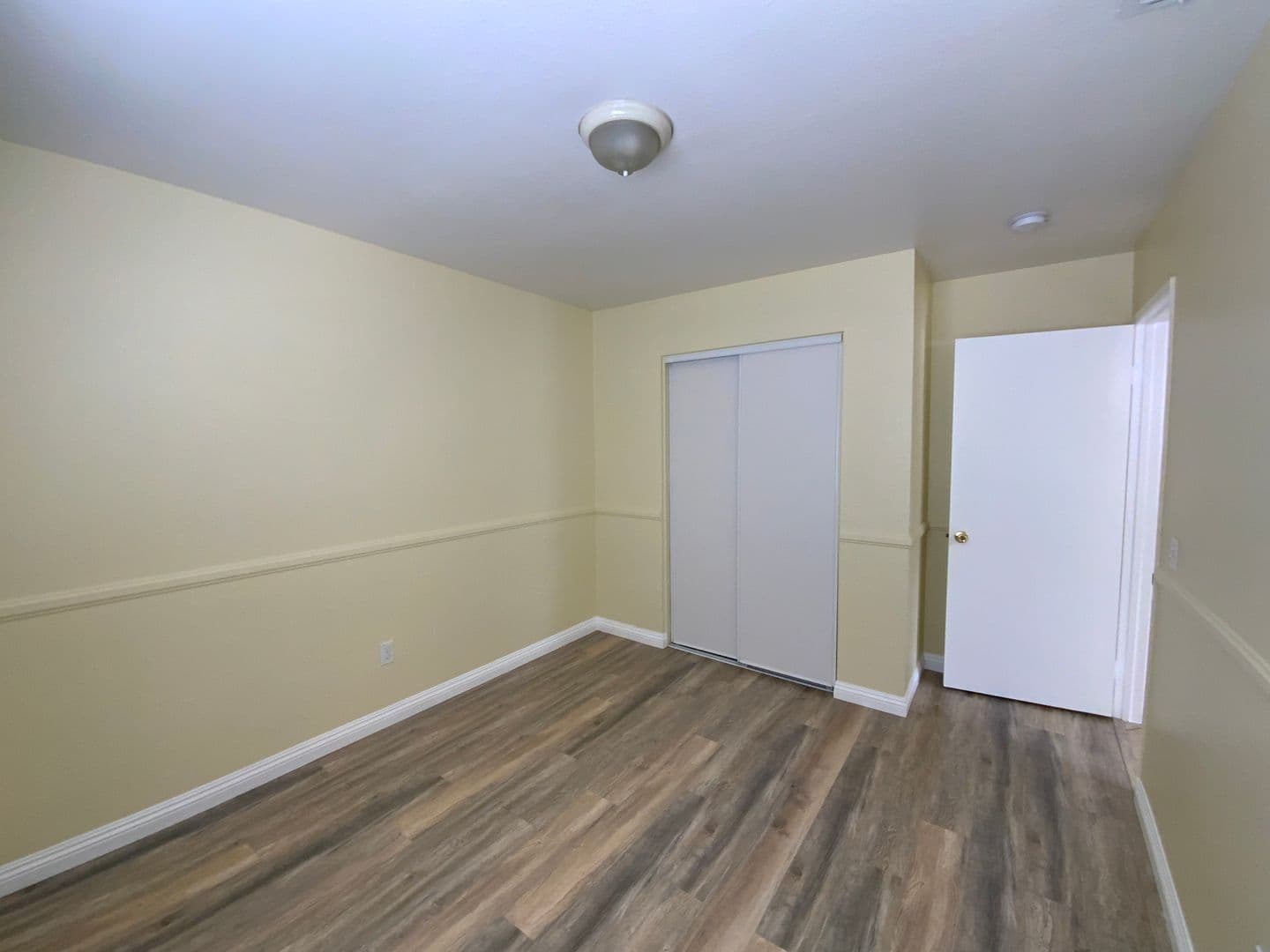Lake Elsinore House: 31651 Willow View Pl