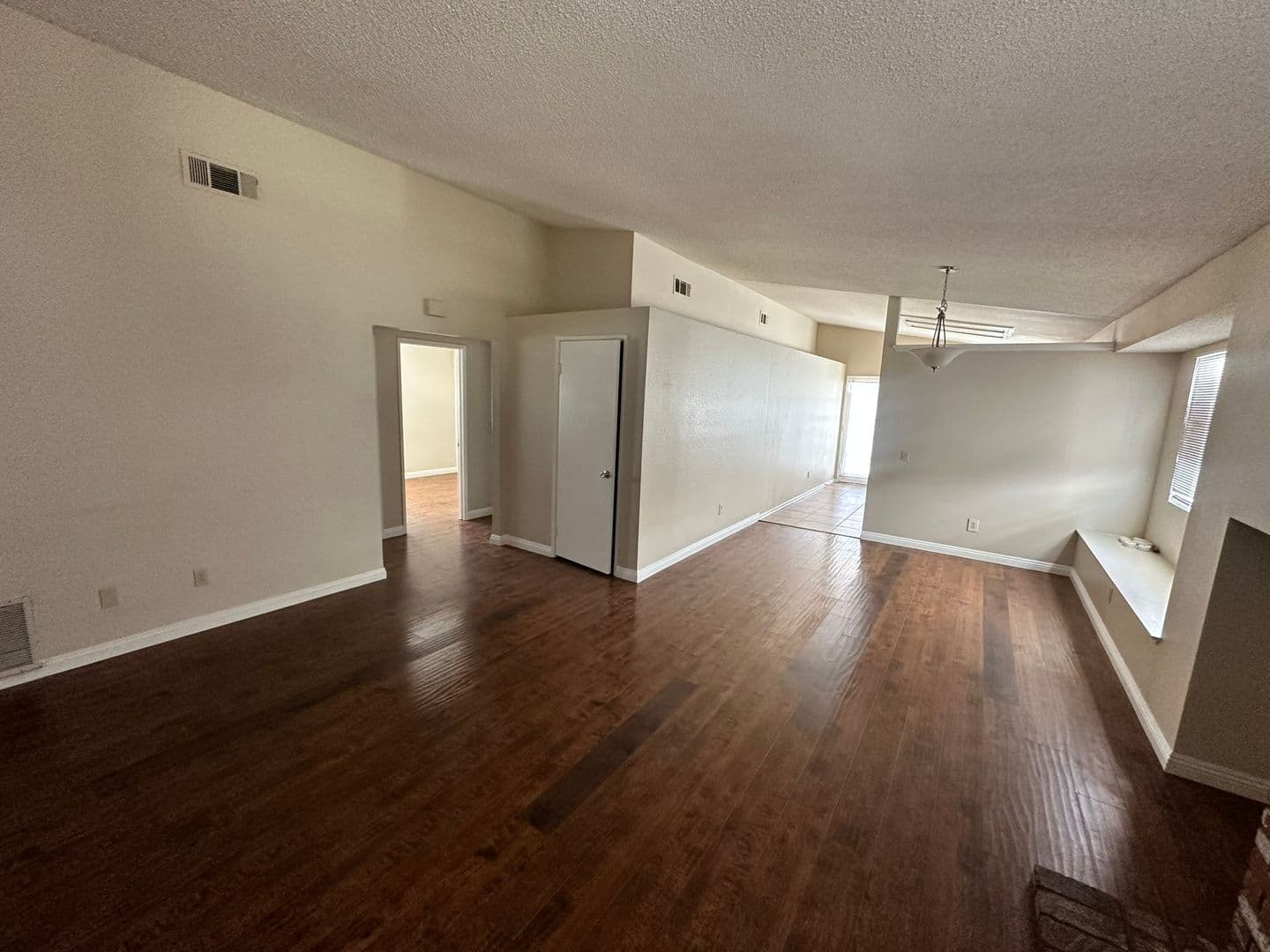 Moreno Valley House: 14169 Martinique Dr.
