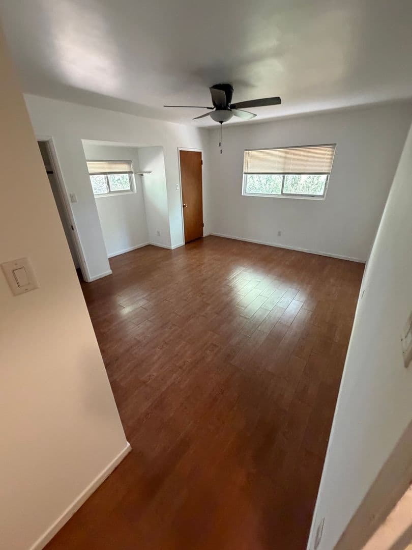 Riverside House: 764 S University Dr