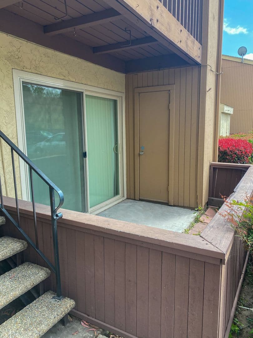 San Diego House: 5926 Rancho Mission Rd. #85