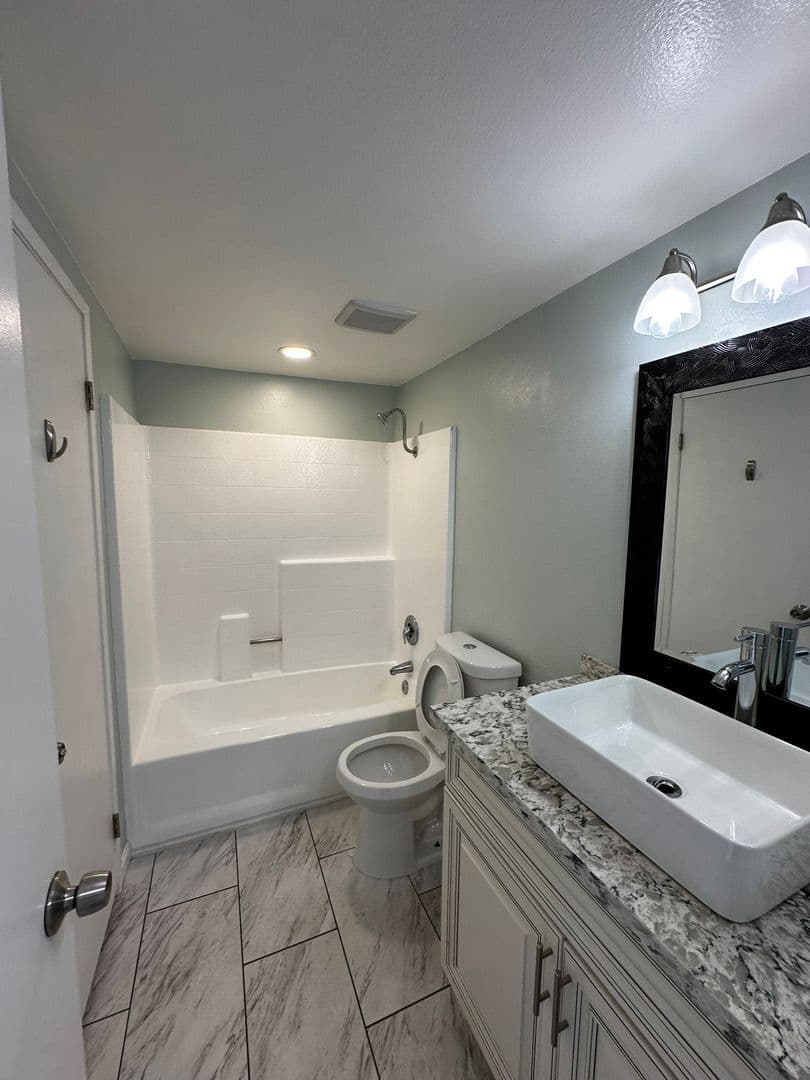 Moreno Valley House: 11828 Bayless St.