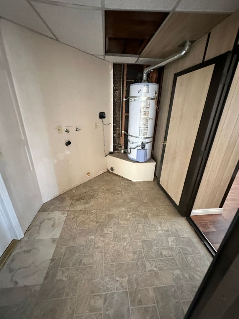 Moreno Valley House: 14169 Martinique Dr.
