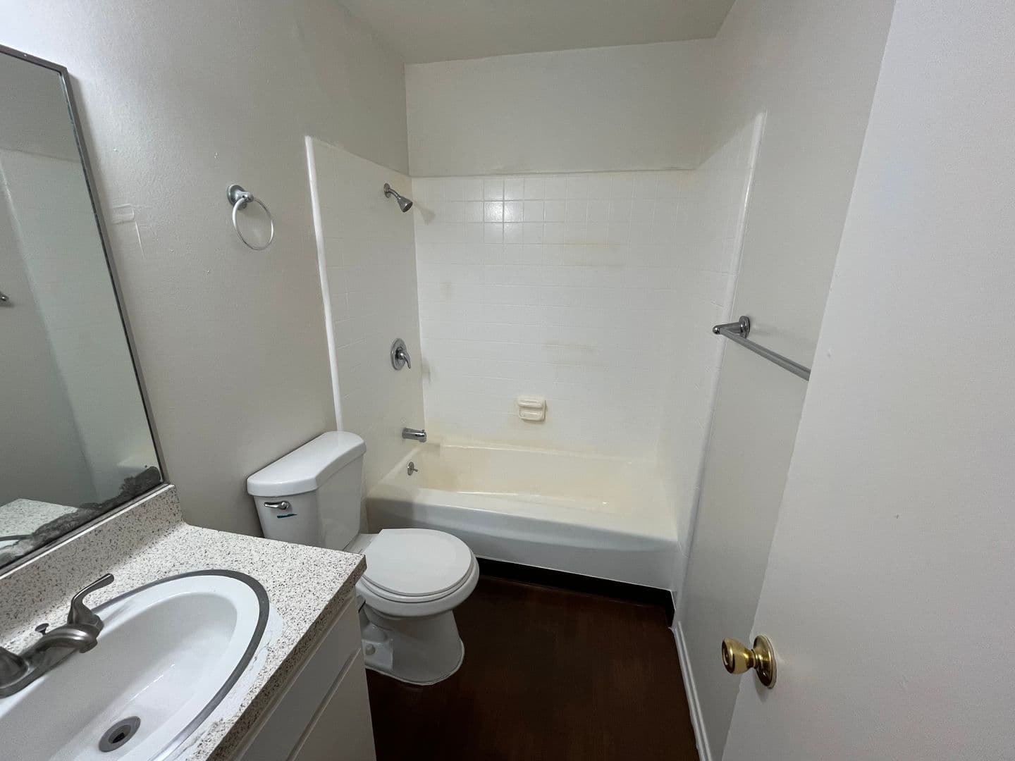 Loma Linda Apartment: 25421 Cole St. A-X
