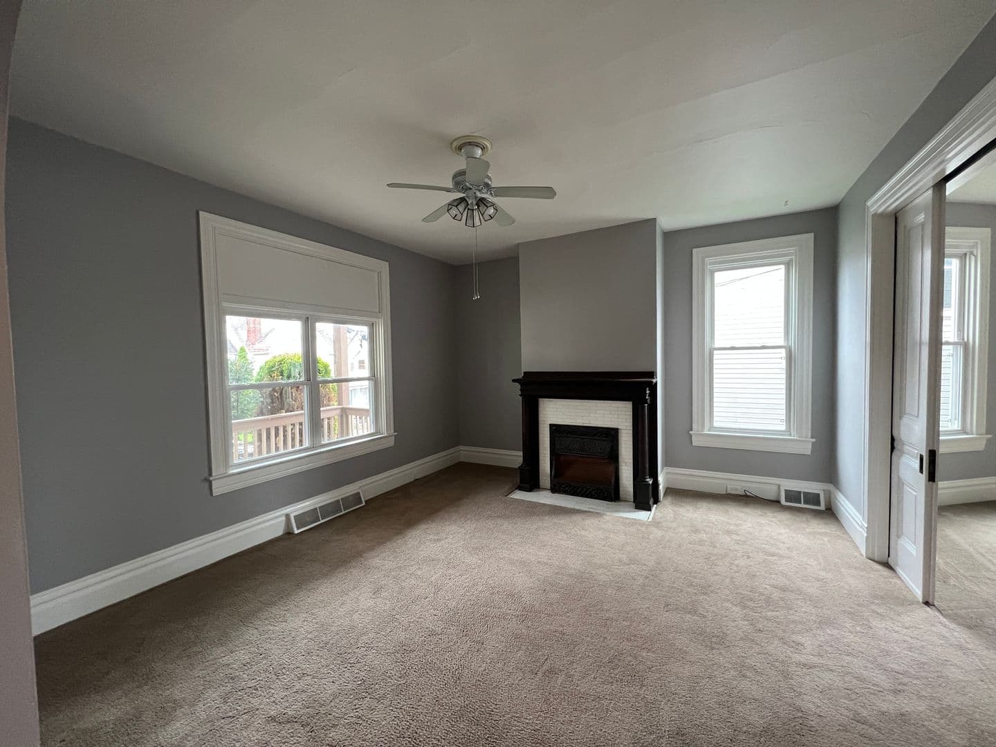 Carnegie Apartment: 325 Rowland - Apt. #1