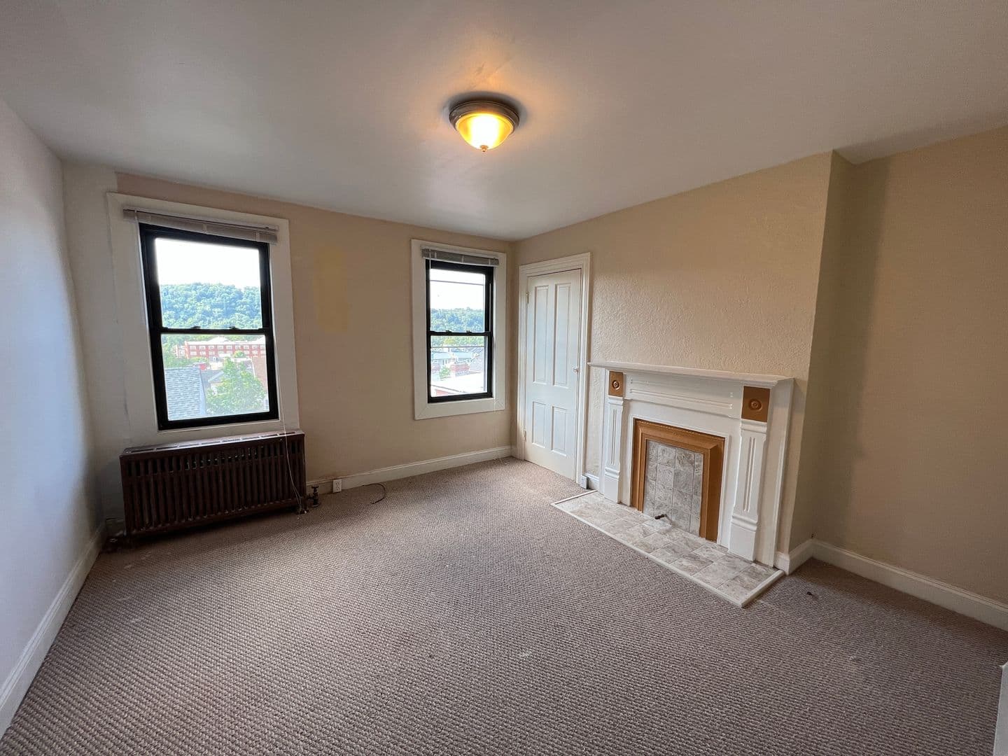 Pittsburgh House: 5329 Holmes St.