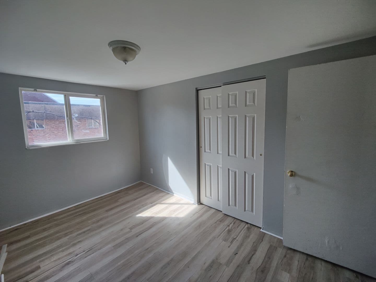 Glassport Apartment: 742 Ohio Ave - Apt. 4