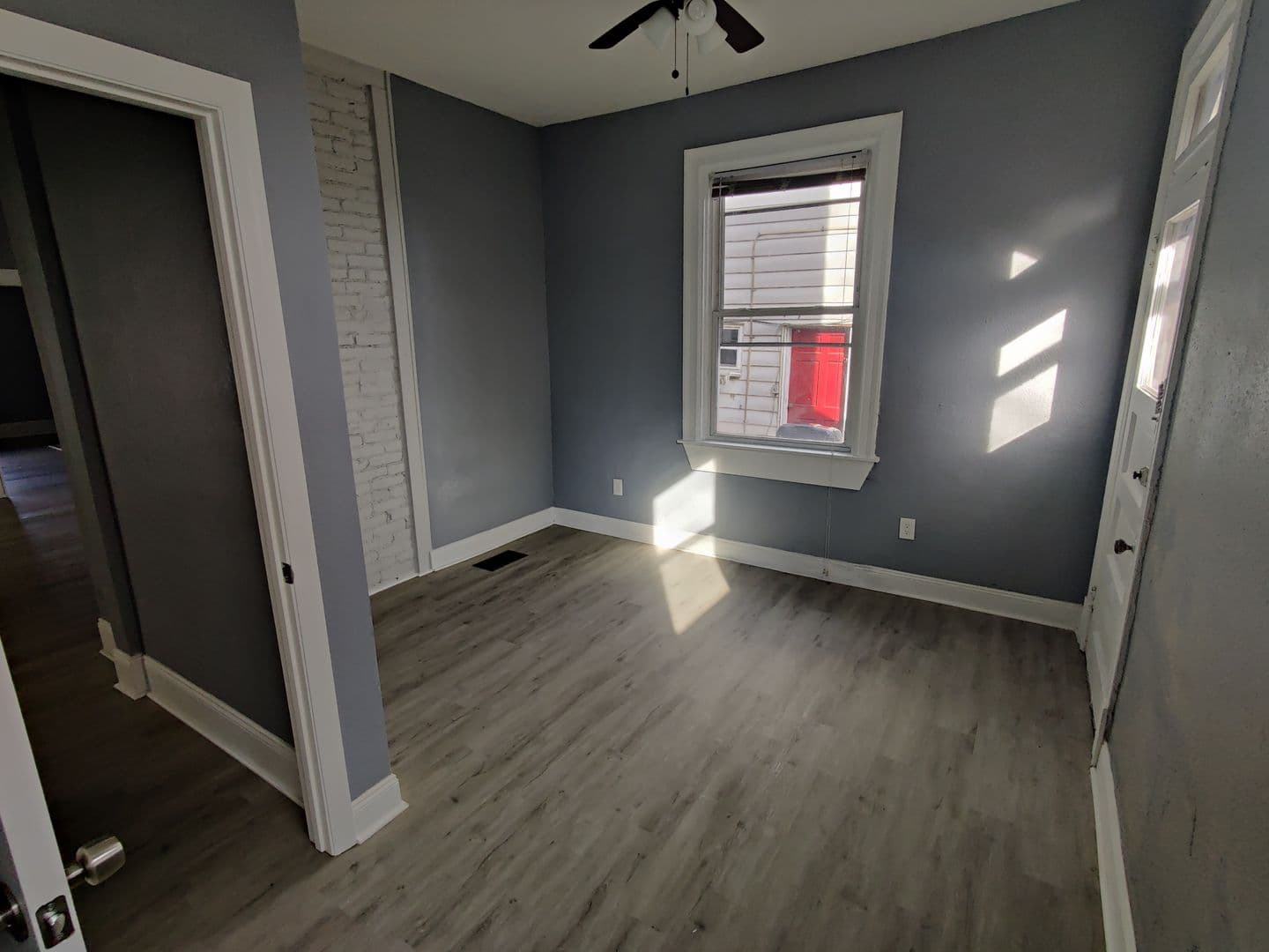 Pittsburgh Apartment: 121 Cohassett St - Apt. #1