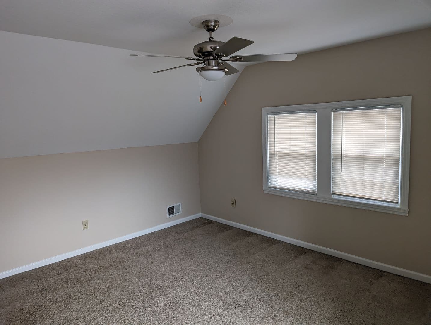 Pittsburgh Apartment: 514 Dawson Ave - Apt. #2