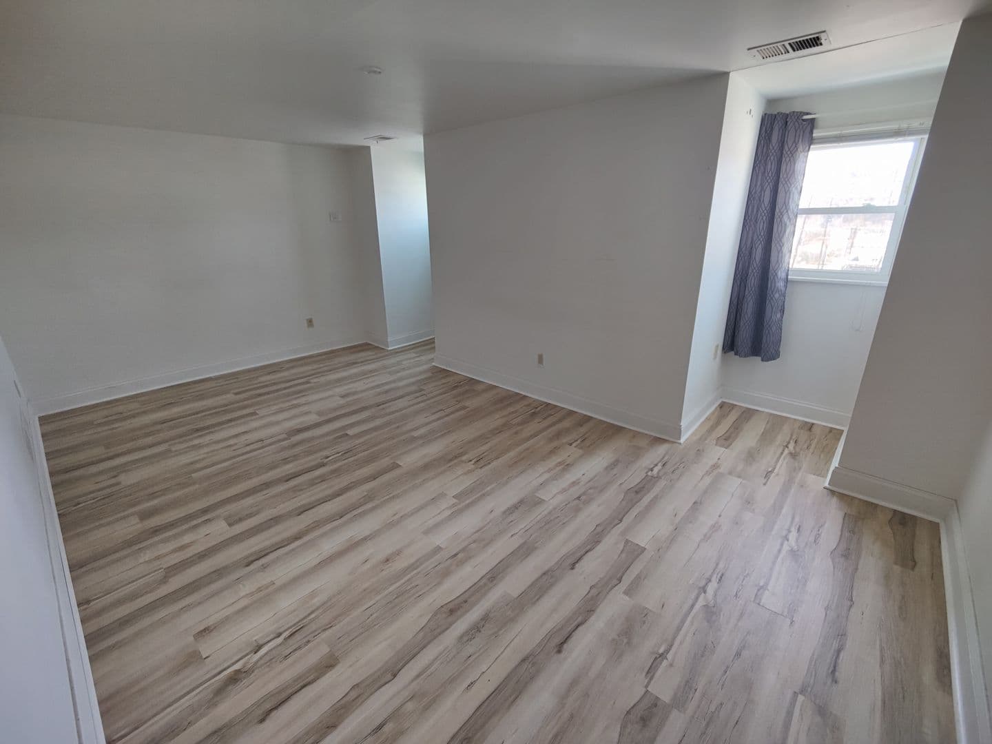 Glassport Apartment: 742 Ohio Ave - Apt. 7