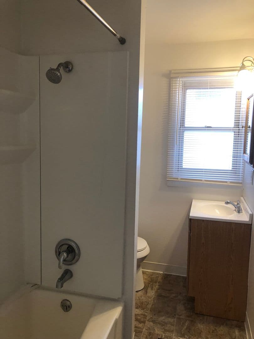 Pittsburgh Apartment: 509 Forest Ave - Apt. #2