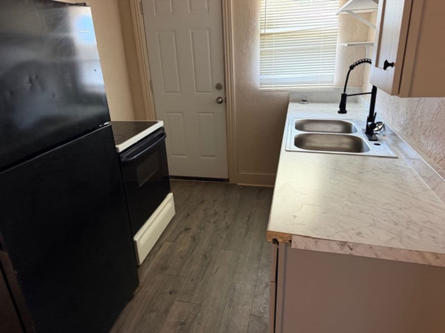 Amarillo Apartment: 1111 SW 16th