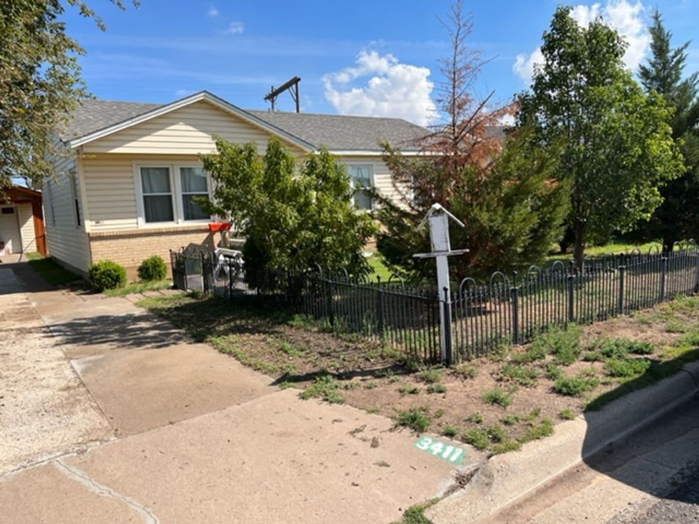 Amarillo House: 3411 NE 22nd