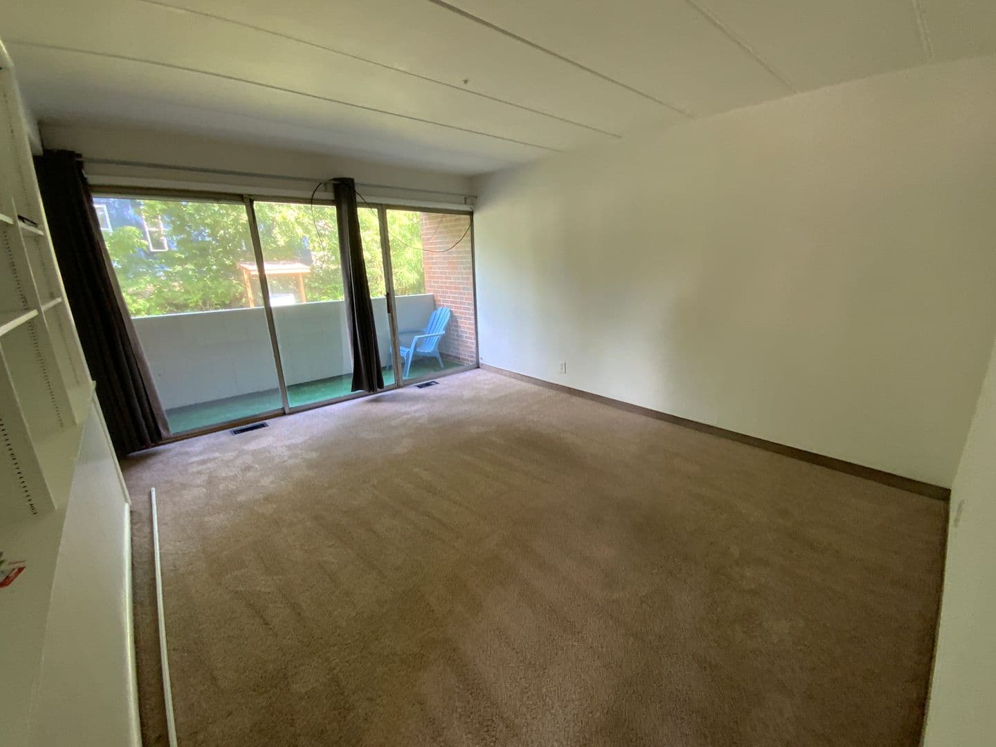 Columbia Apartment: 1503 Anthony St