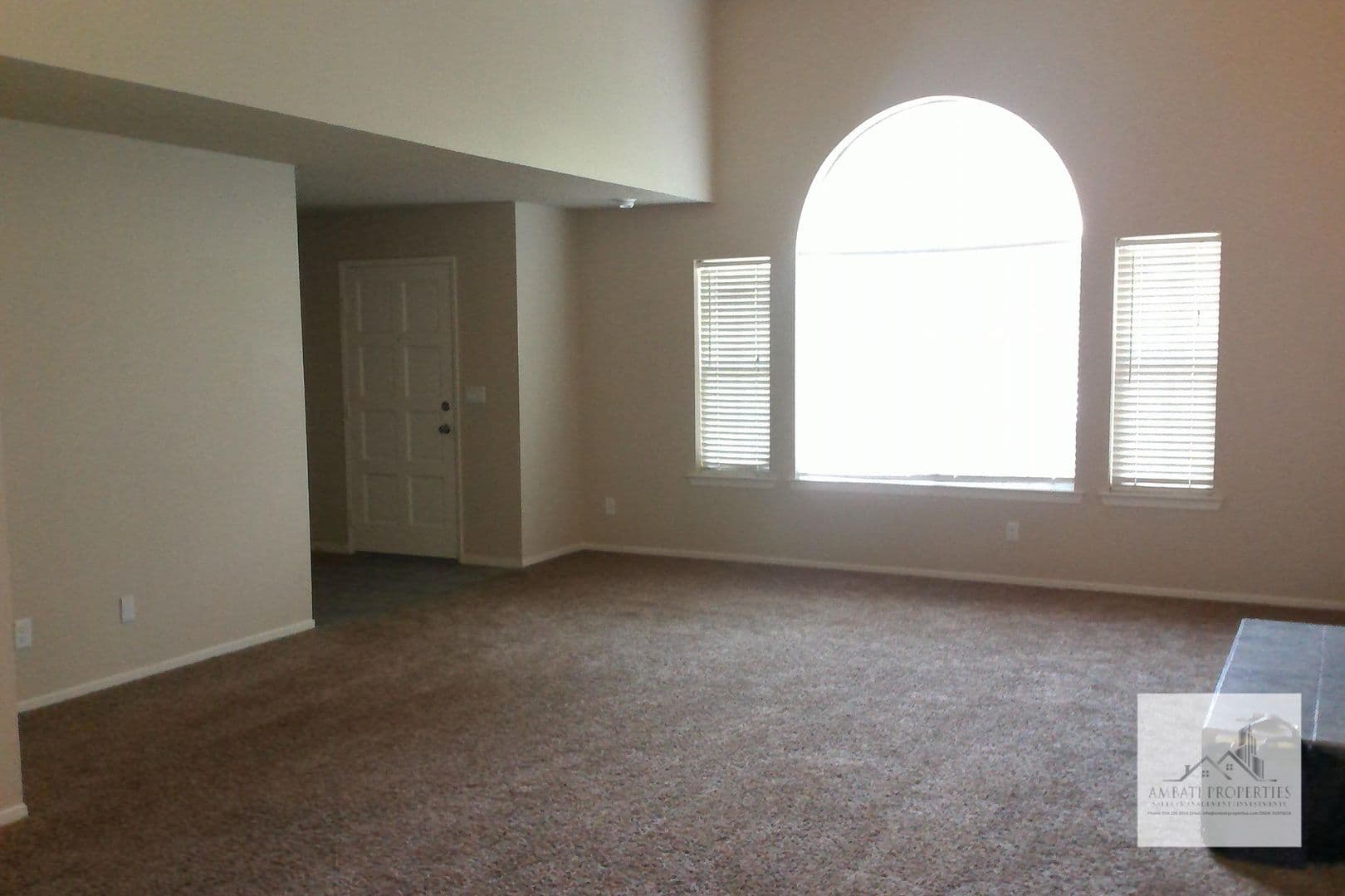 Fresno House: 1703 E. Eclipse Ave