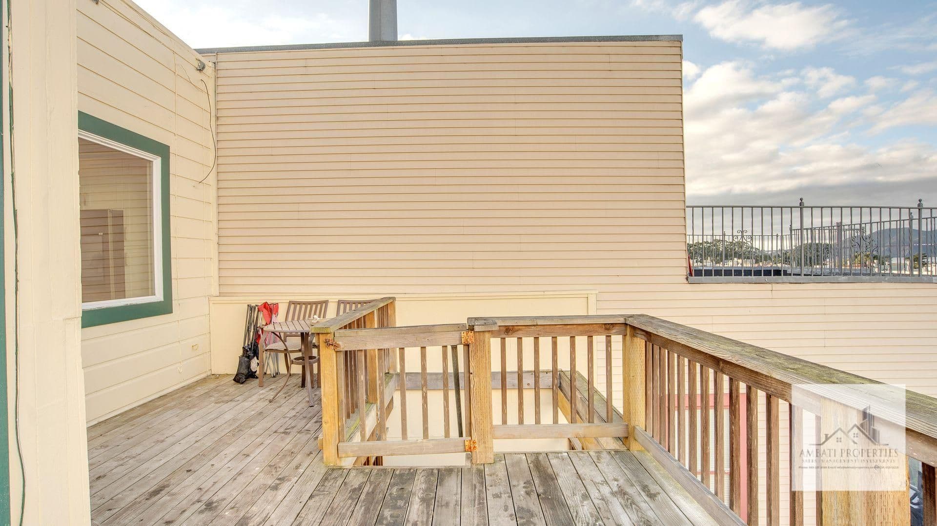 San Francisco Apartment: 2610-2612 Greenwich St