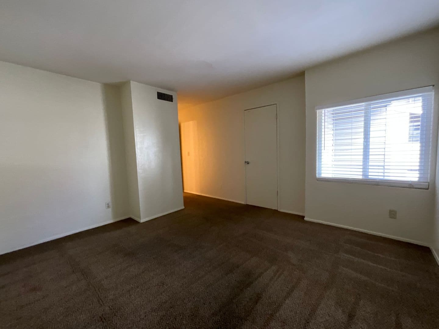 Clovis Townhome: 1509 Willow Ave #101