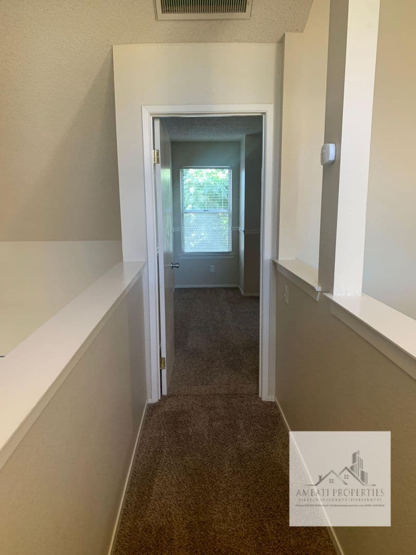 Fresno House: 1703 E. Eclipse Ave