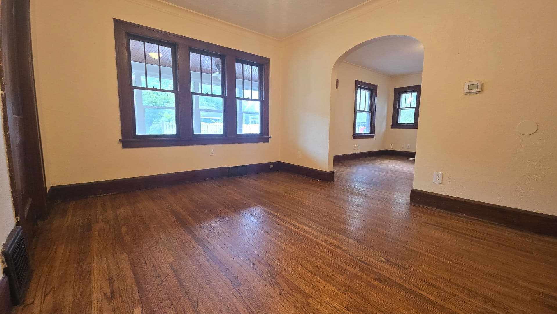 Rockford House: 619 Brown Ave