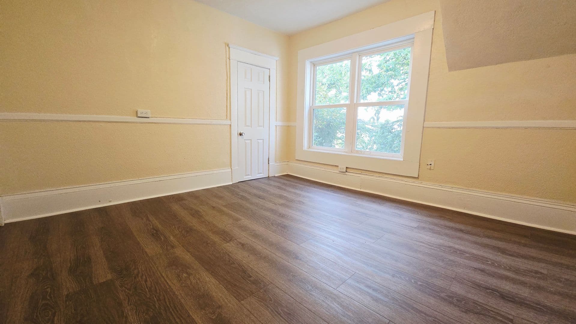 Rockford House: 1322 S 6th St