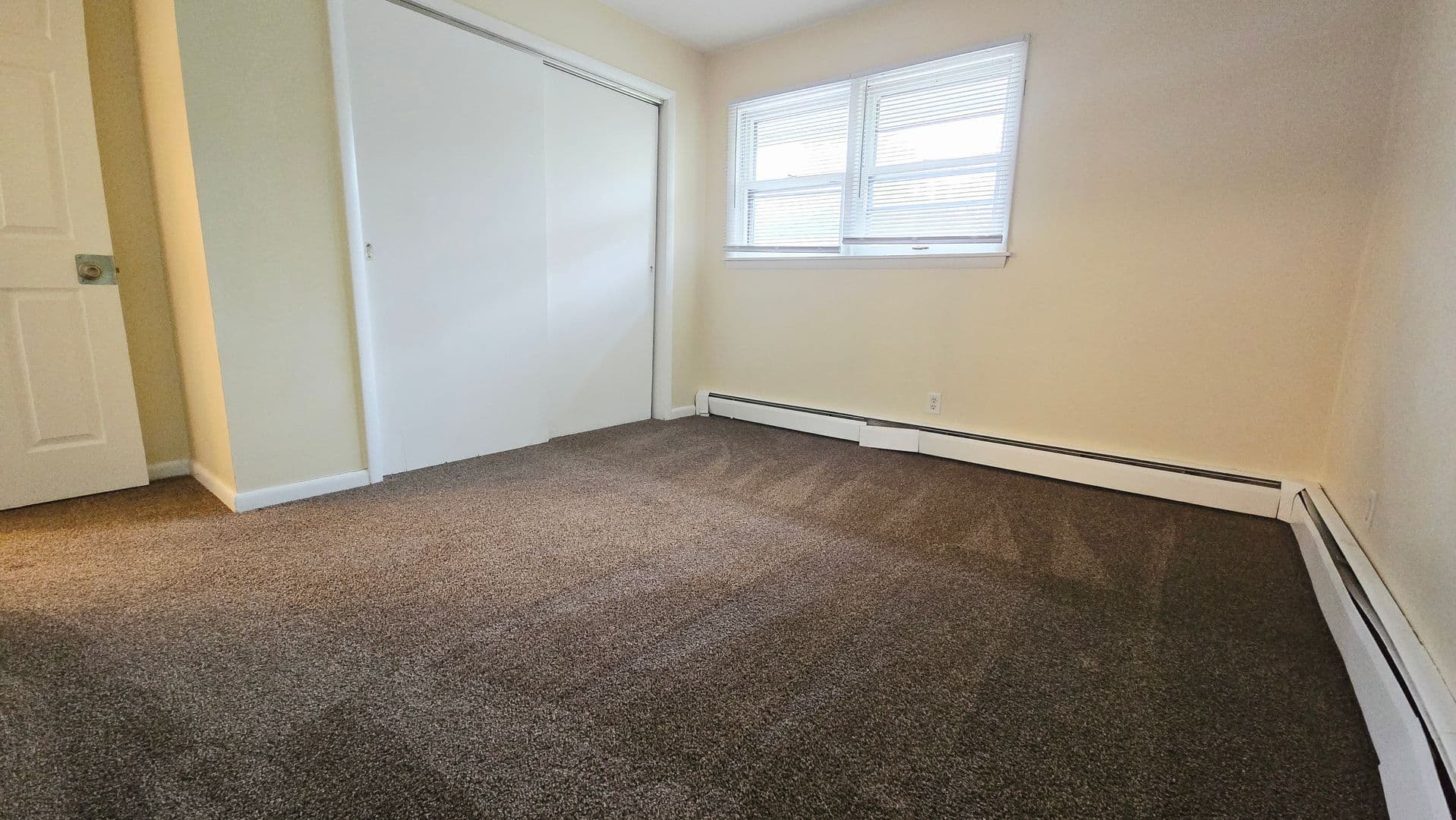 Rockford Apartment: 3432-36 Harrison Ave