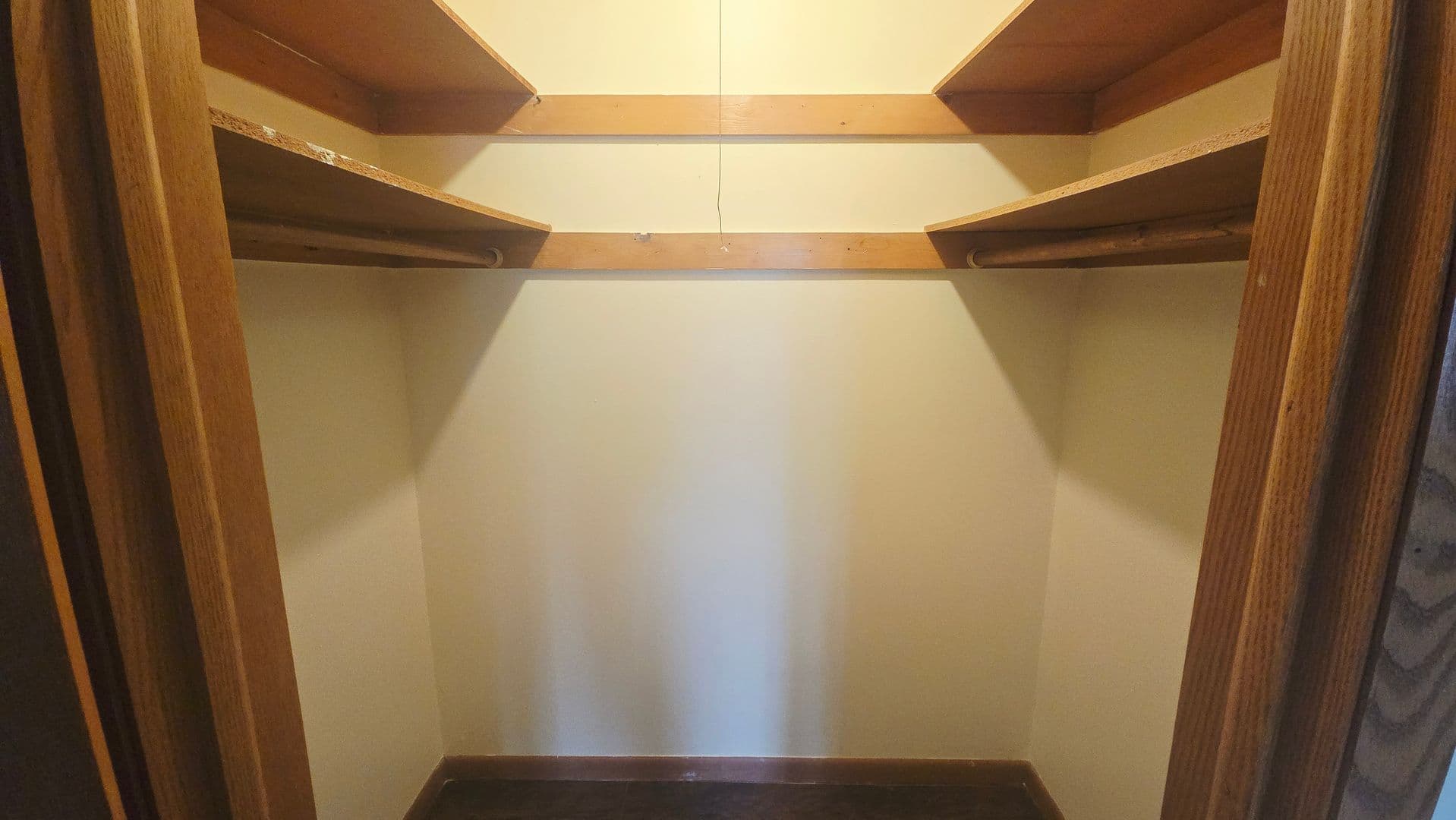 Rockford Apartment: 1020 N Main St