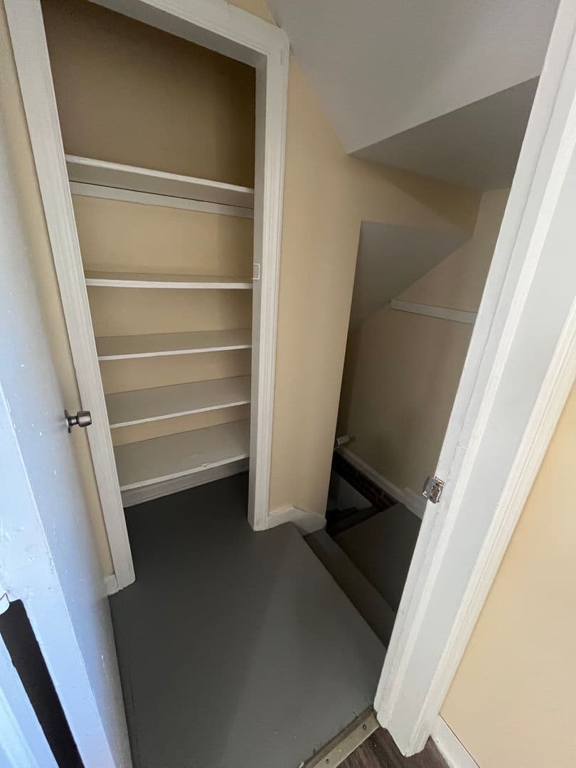Rantoul Apartment: 701-749 Cantonment Ave