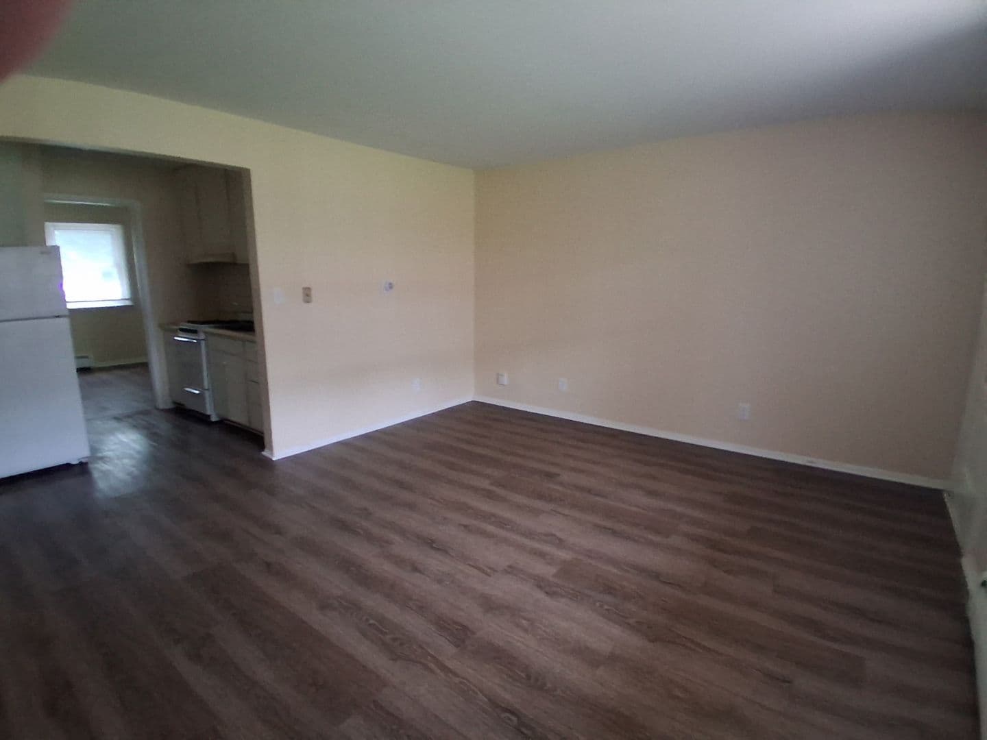 Rantoul Apartment: 707-711 E Congress Ave