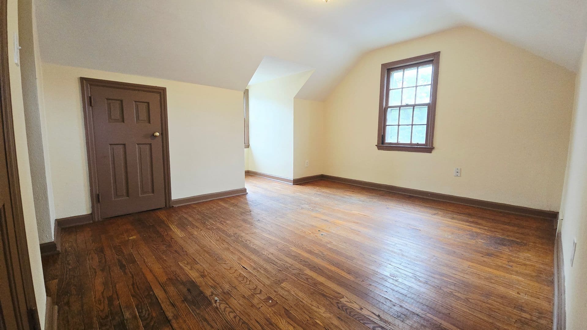 Rockford House: 2904 Knight Ave