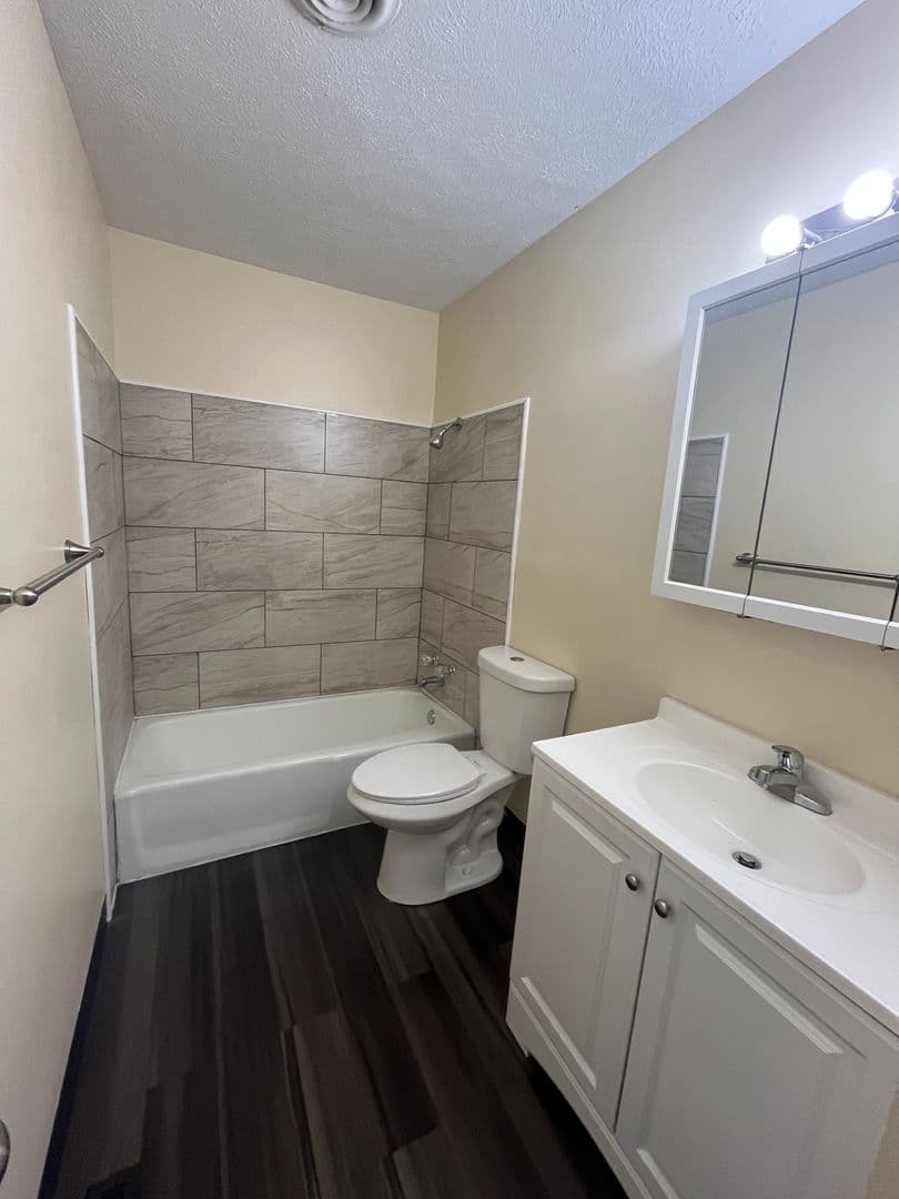 Rantoul Apartment: 603 S Maplewood Dr