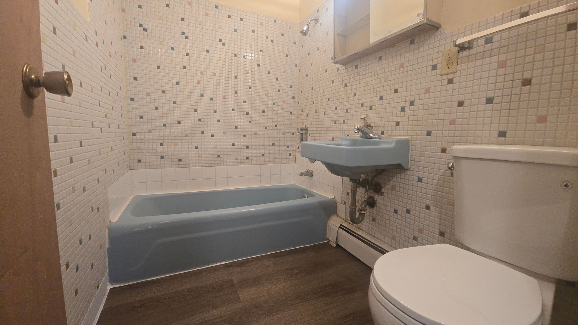 Rockford Apartment: 3432-36 Harrison Ave