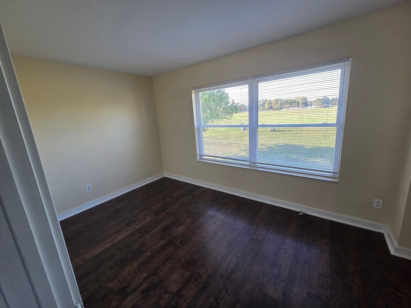 Rantoul Apartment: 1505 Hobson Drive
