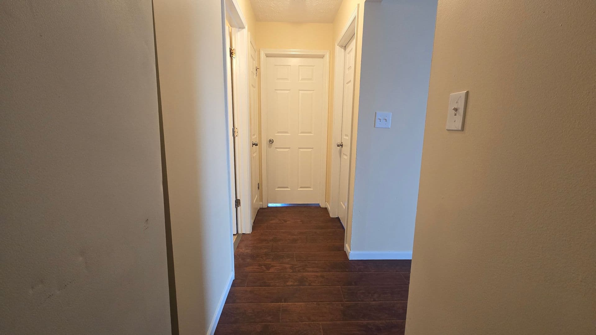 Rockford Apartment: 3120 Meriday Ln