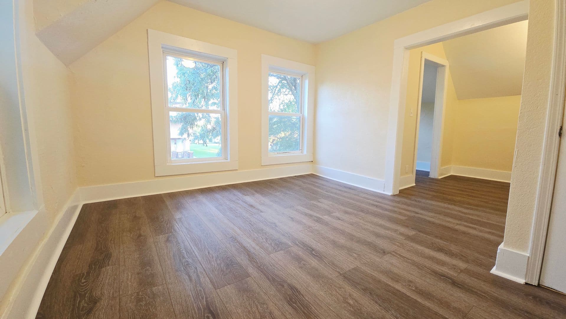 Rockford House: 1322 S 6th St