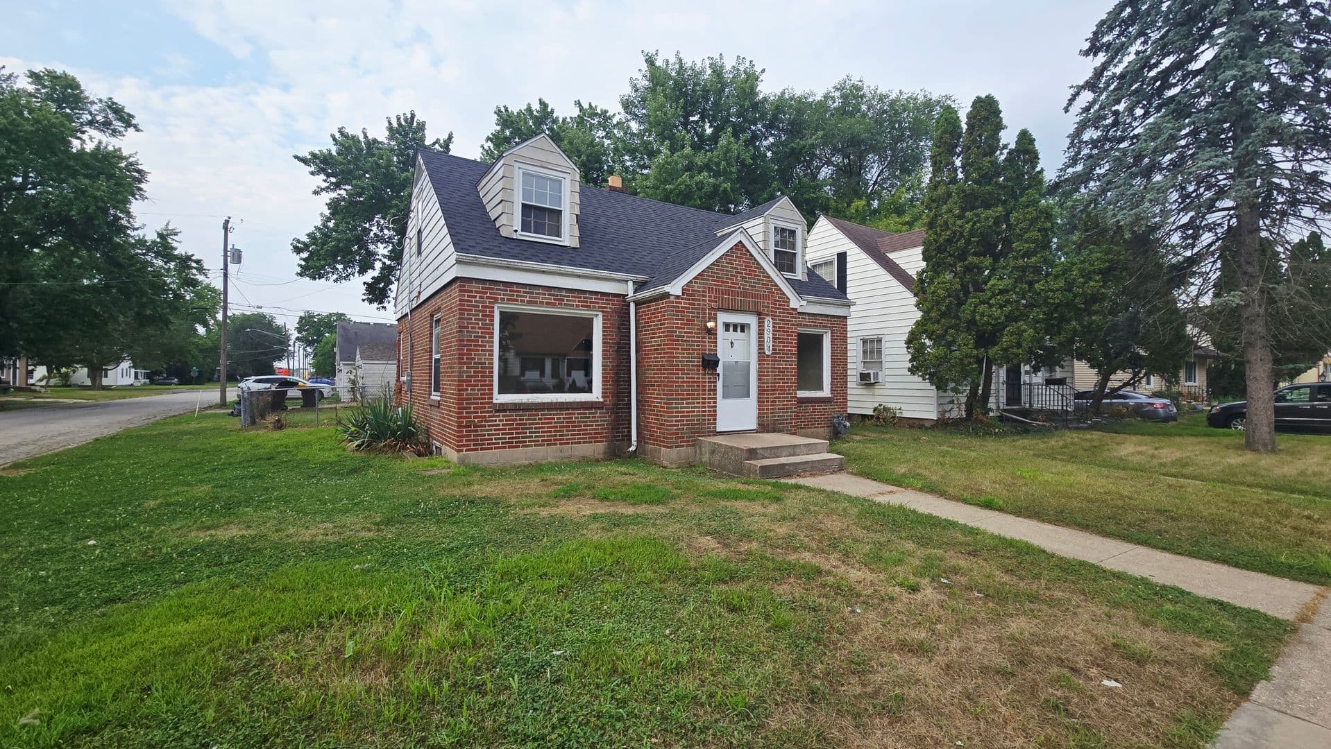 Rockford House: 2904 Knight Ave