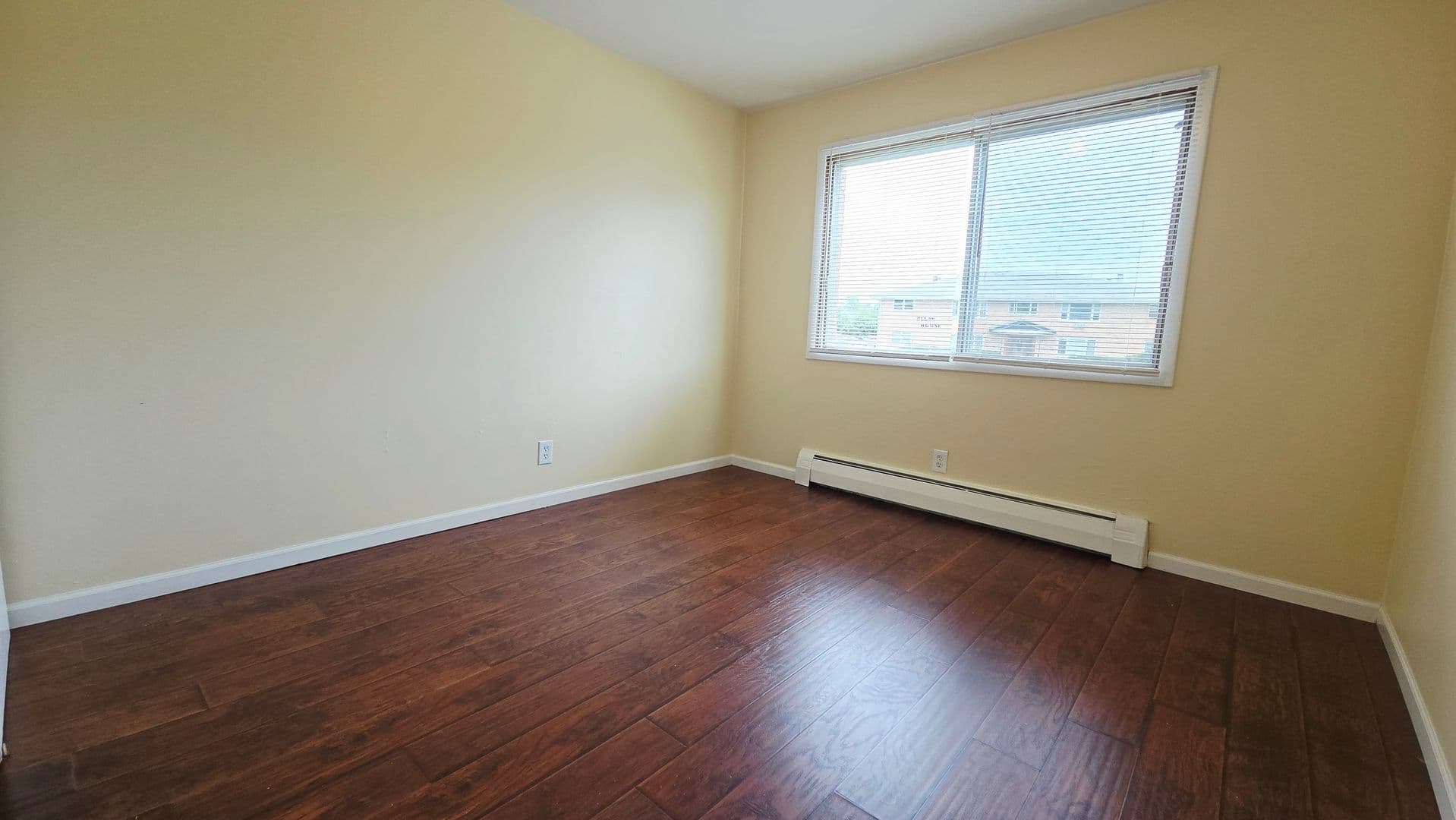 Rockford Apartment: 3124 Meriday Ln