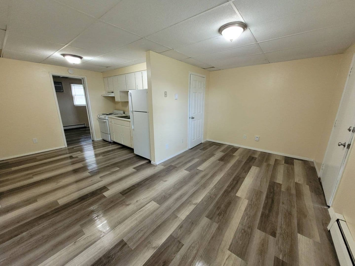 Rantoul Apartment: 345 North Drive