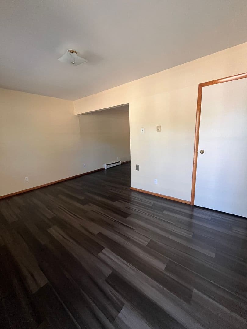Rantoul Apartment: 355 North Drive