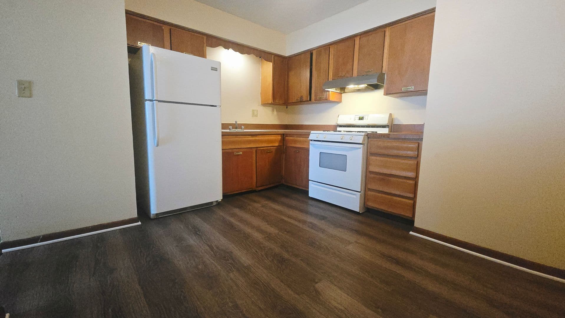 Rockford Apartment: 3432-36 Harrison Ave
