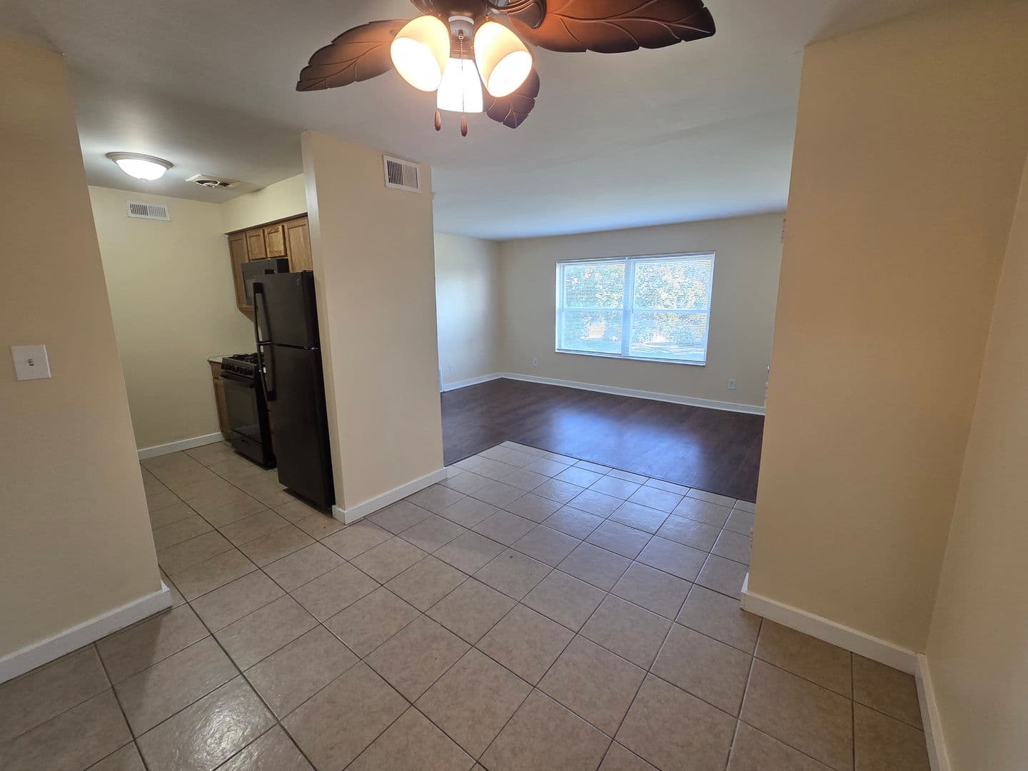 Rantoul Apartment: 1505 Hobson Drive