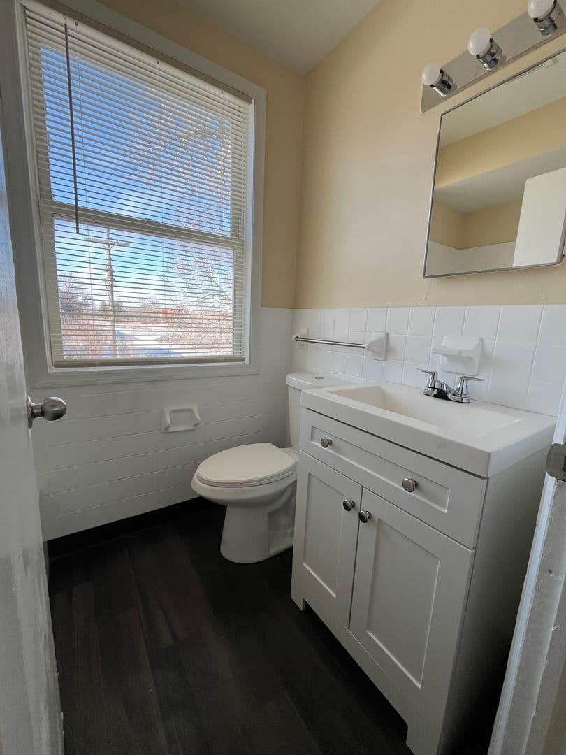 Rantoul Apartment: 701-749 Cantonment Ave