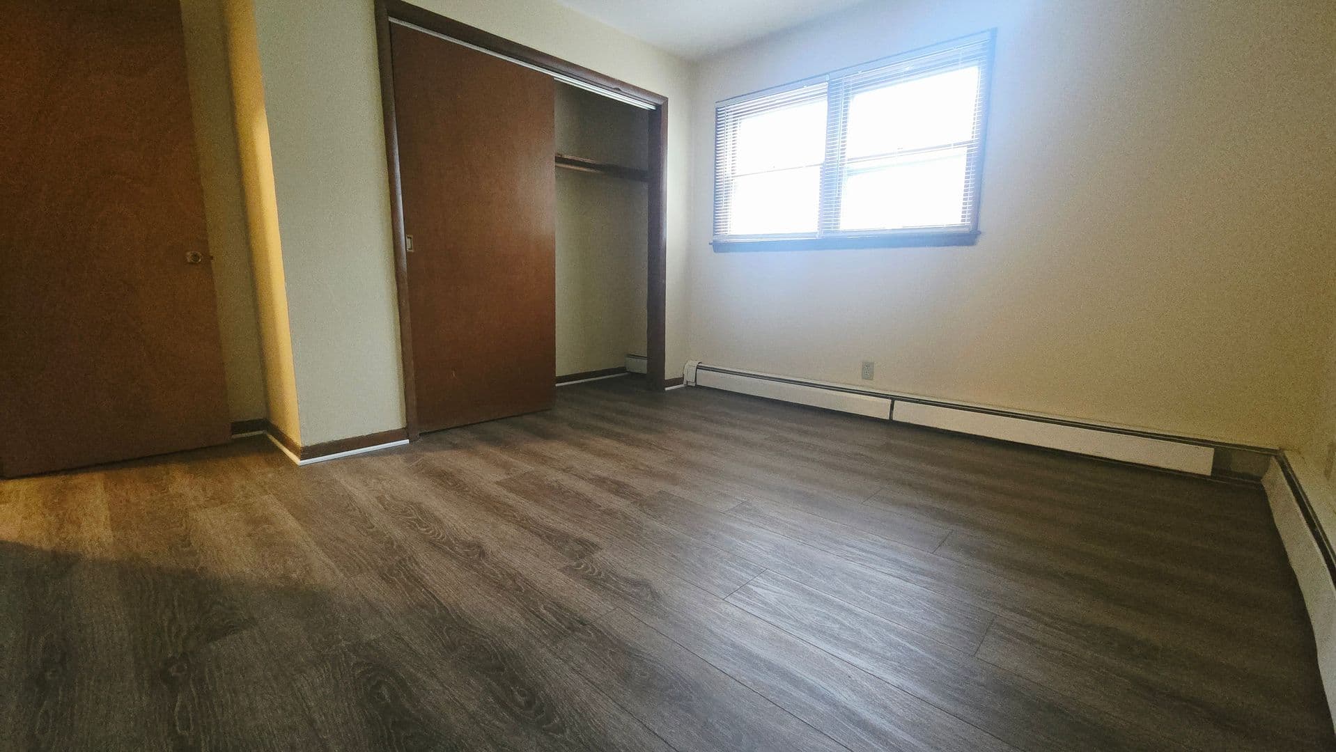 Rockford Apartment: 3432-36 Harrison Ave
