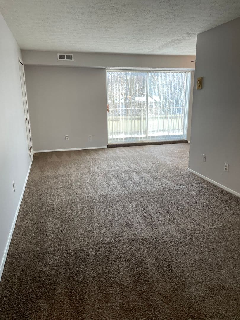 Euclid Apartment: 22140 Euclid Avenue